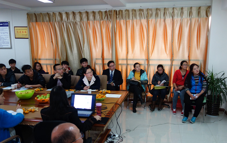 永利欢乐娱人城第四届客户沙龙及网络营销分享会于2013年10月23日举行，30余家客户参加了本次沙龙和讲座，并给予高度赞许和认可。事实证明，永利欢乐娱人城在不断强化产品和服务品质的同时，永利欢乐娱人城还持续不断加强对客户网站运营和营销推广上的支持。选择永利欢乐娱人城，就是选择了一条通往新媒体营销和电子商务的捷径。